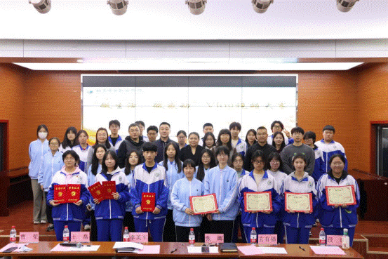 D27EA0C07571FD4E68753224468_3E4F3DDD_C7B5A